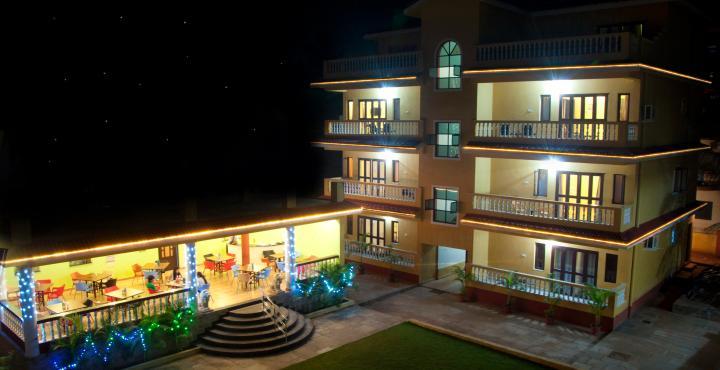 Marina Bay Beach Resort Candolim Exterior photo